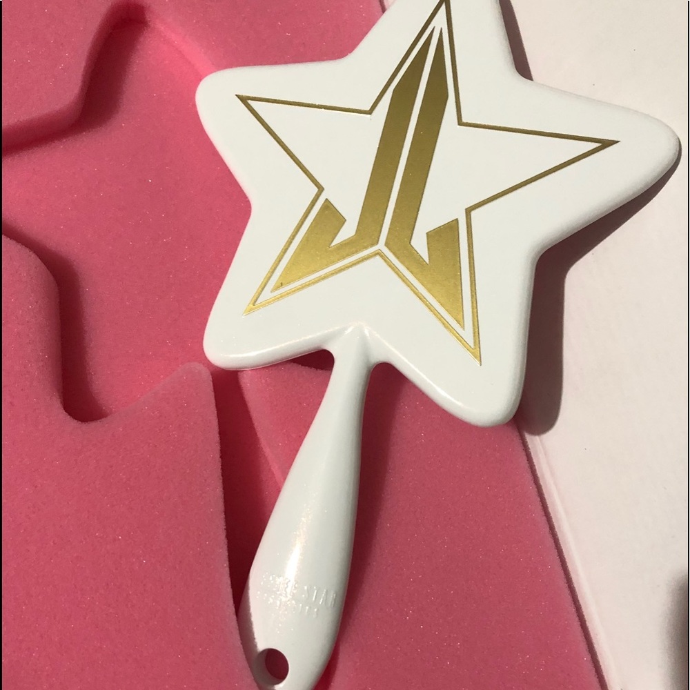 ⭐️NWT⭐️ Jeffrey Star Handheld Mirror⭐️